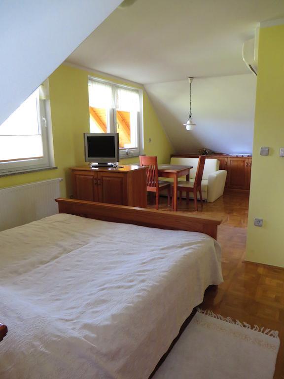Country House Apat Sostanj Quarto foto